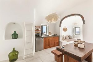 pura vida villa house luxury suites santorini 33