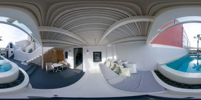 opera mansion - luxury suite santorini Honeymoon Suite - fira