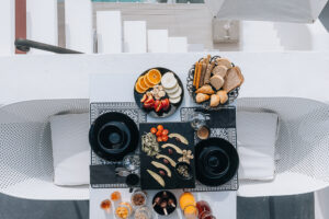 opera mansion - luxury suite santorini Honeymoon Suite - fira